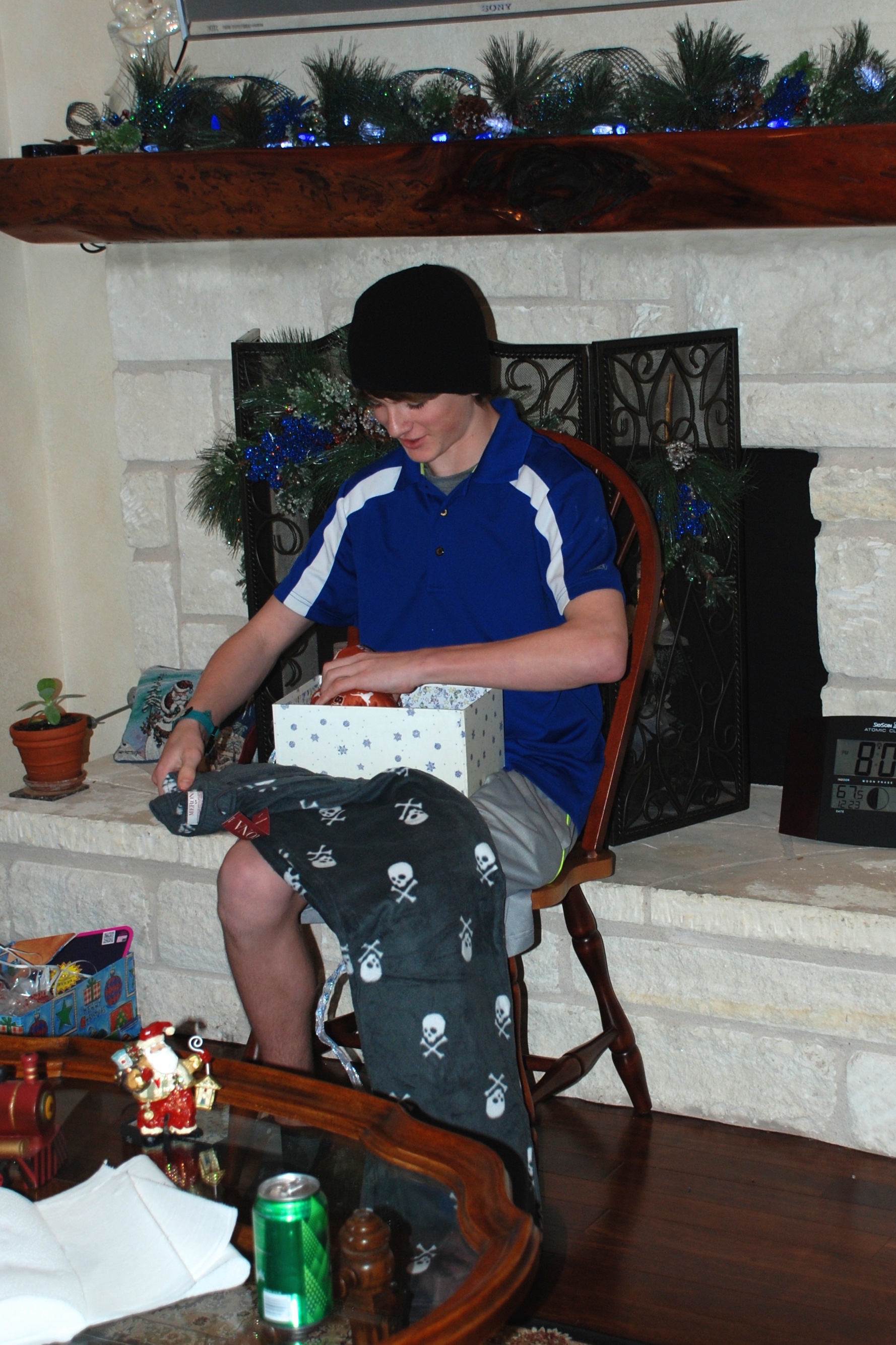2013-12-23 21-06-47 Hildebrand Christmas.jpg